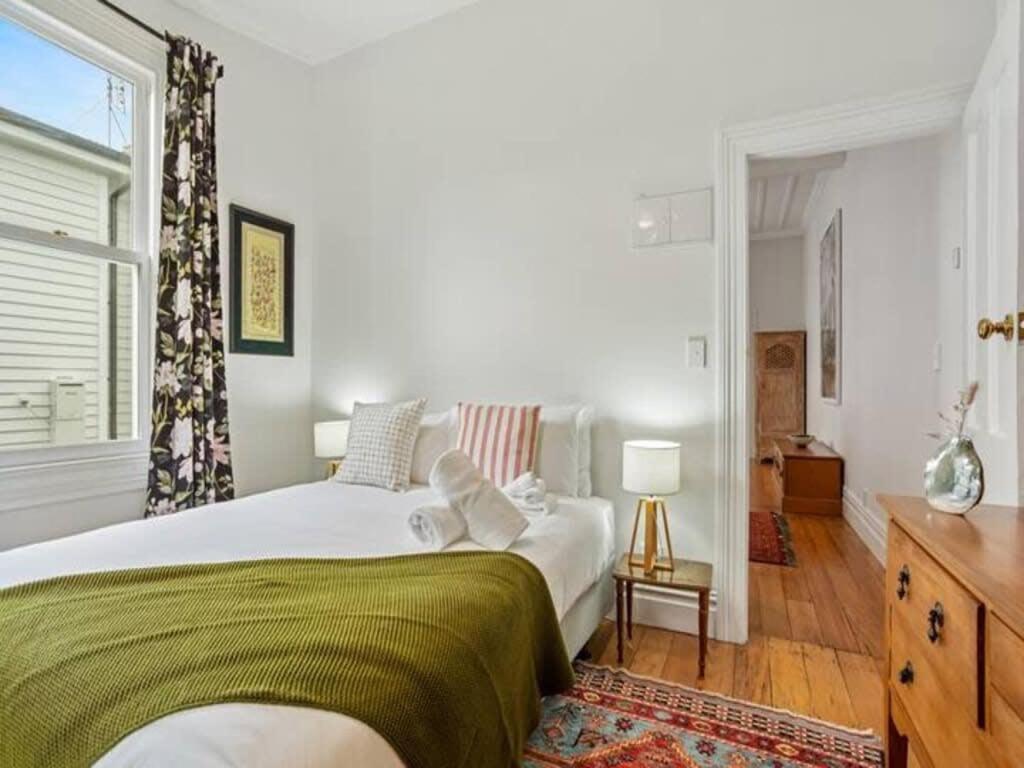 Cheerful 1 Bedroom Home With Free Parking Окленд Экстерьер фото