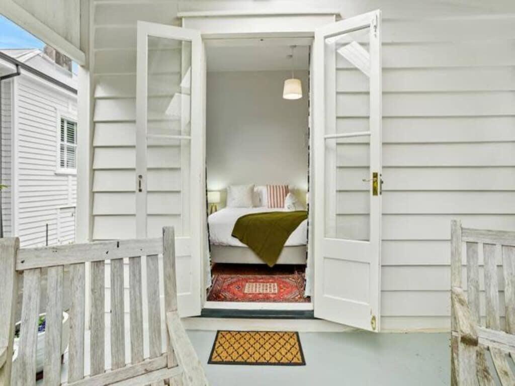 Cheerful 1 Bedroom Home With Free Parking Окленд Экстерьер фото